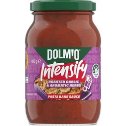 DOLMIO Intensify Roast Garlic & Aromatic Herbs Pasta Bake Sauce 400g image