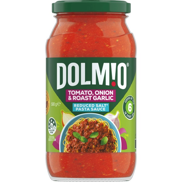 Dolmio Extra Tomato, Onion & Roast Garlic Salt Reduced Pasta Sauce 500g